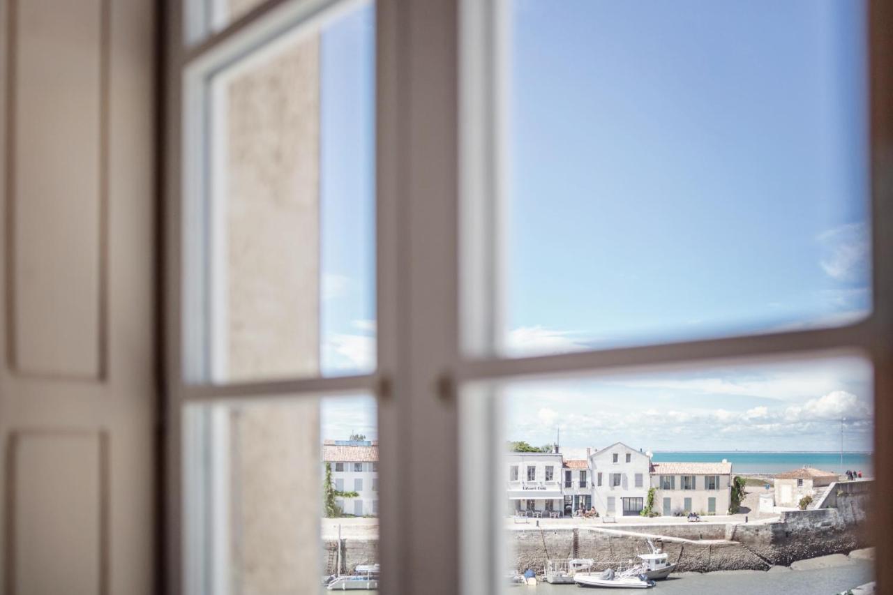 Appartamento XVIII Century Gem With Magnificent Views Of The Harbour With A Private Garage Saint-Martin-de-Ré Esterno foto